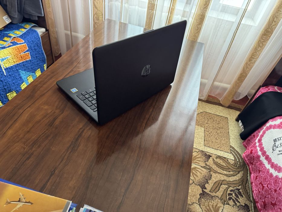 Noutbuk hp kompyuter