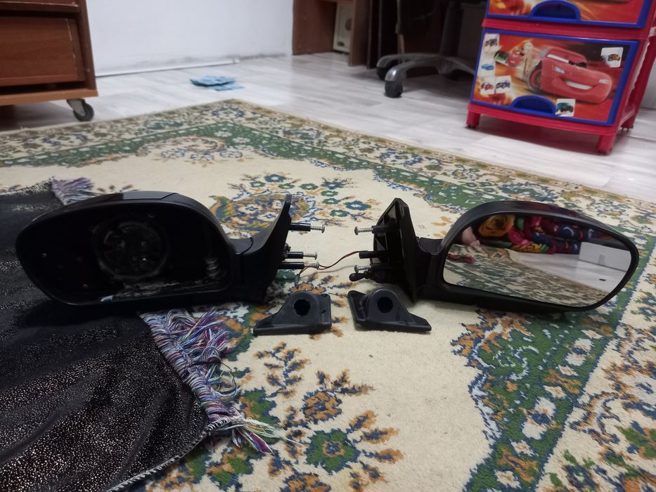 Продам зеркала 08-14 для машины