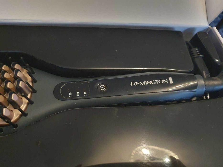 Remington електрическа четка за коса