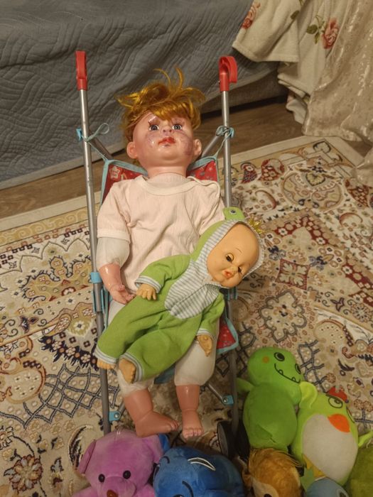 Коляска и куклы, игрушки
