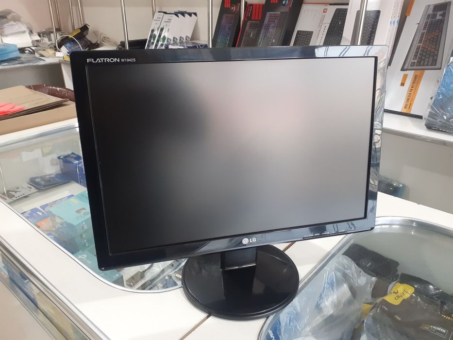 Monitor LG Flatron 19