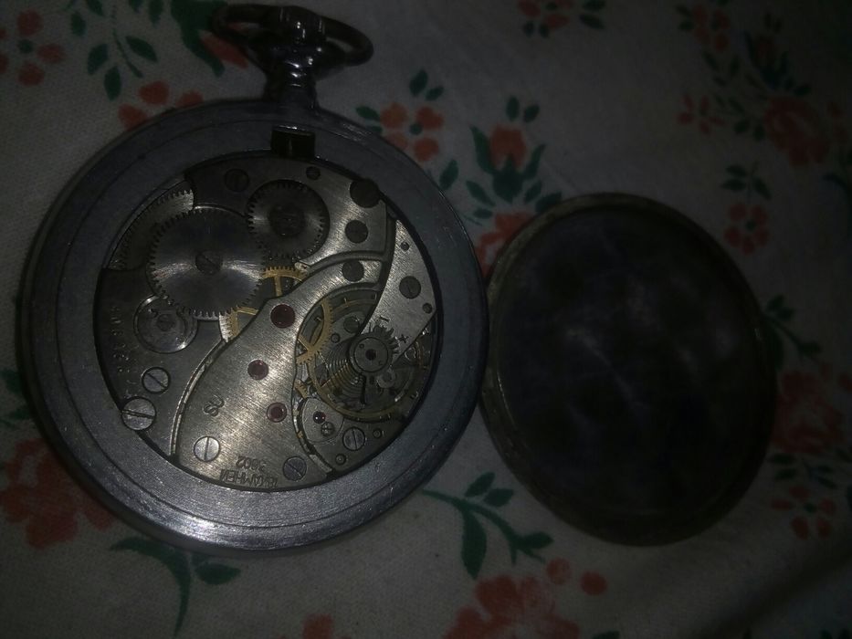 Часы карманные "Молния" раритет СССР .