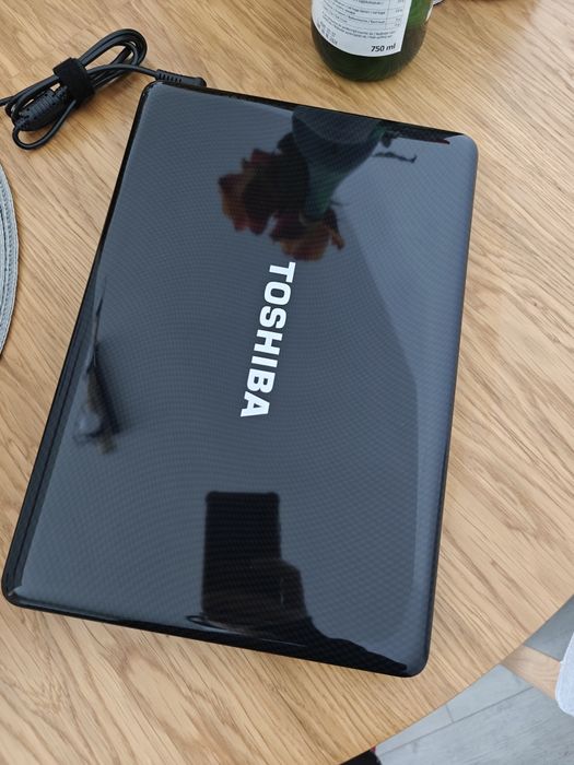 Лаптоп Toshiba T130