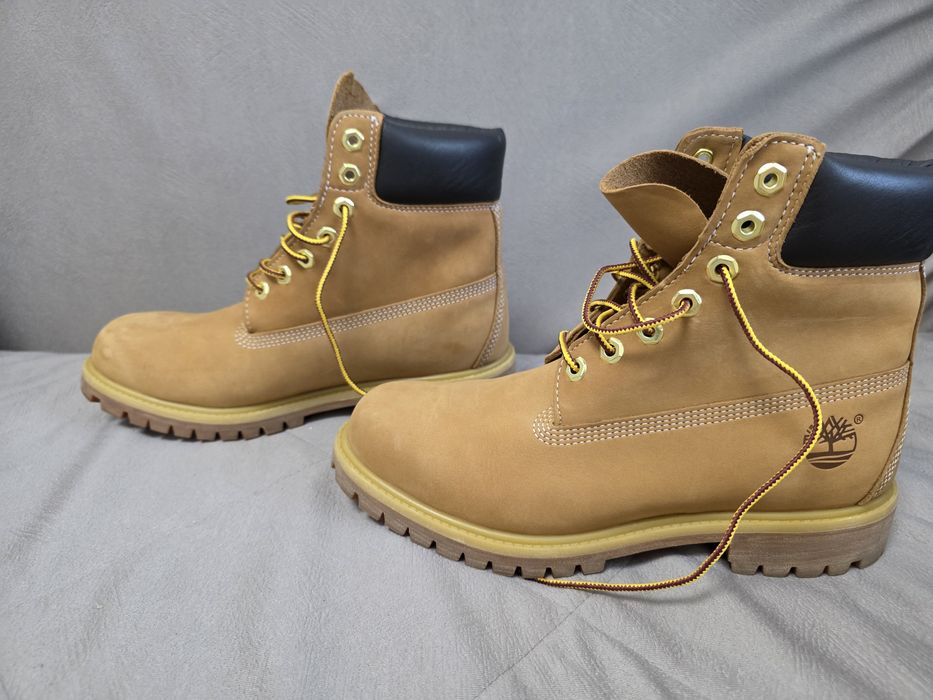 Продам новые ботинки Timberland