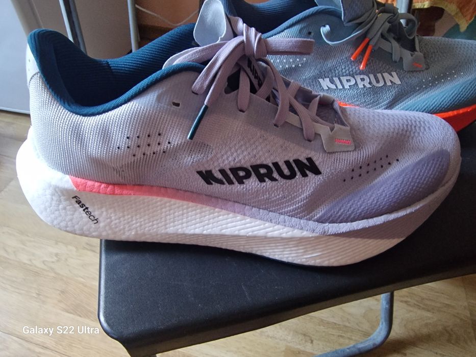 Adidasi  Alergare Kiprun Kipride Mărimea 43 NOI în cutie (Model Fastech)