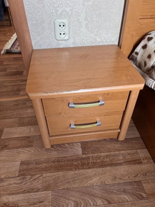 Продам спальный гарнитур