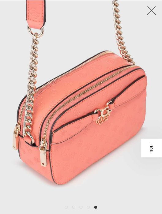 Чантичка и колан на guess