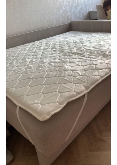 Продается Матрас-Топпер