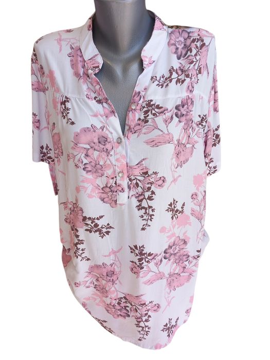 Разпродажба на дрехи от физически магазин