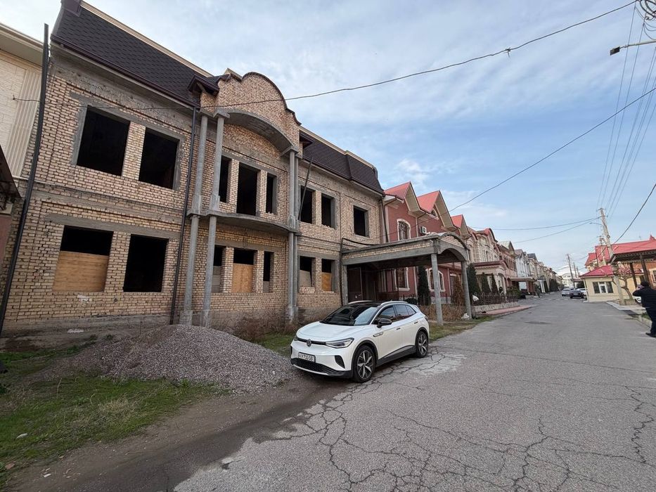 Ипакчилик, Шайхантахур! Продается Евродом коробка 6 соток 11 комнат