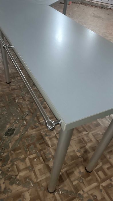 Стойка витрина для демо оборудования