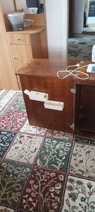 Продам швейную машинку