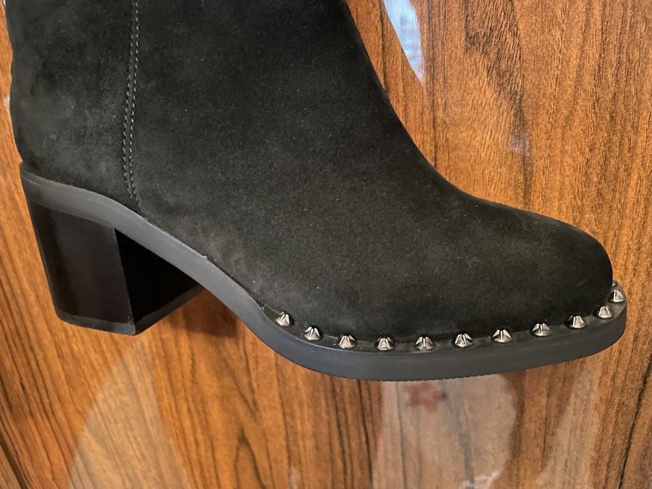 Сапоги Basconi..Новые