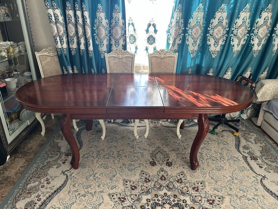 Шикарный стол 2 метра