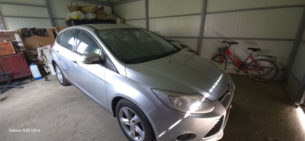 Vând ford focus!