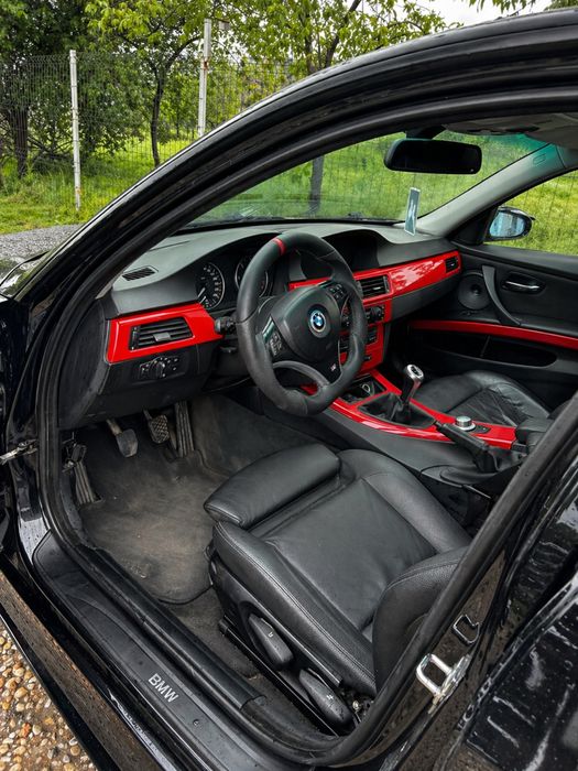 Vând bmw E90 320 D 163