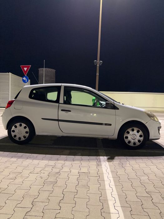 RENAULT Clio 2006 — imagine 2