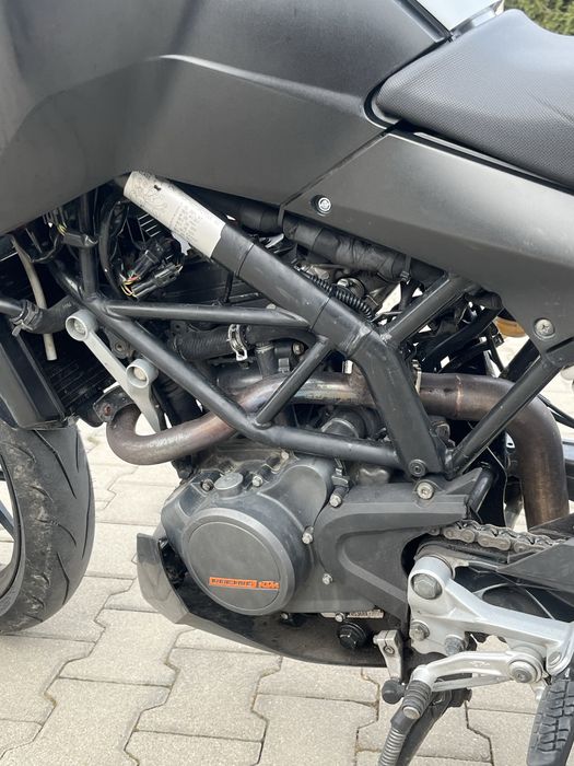 Vand KTM Duke 125 ABS