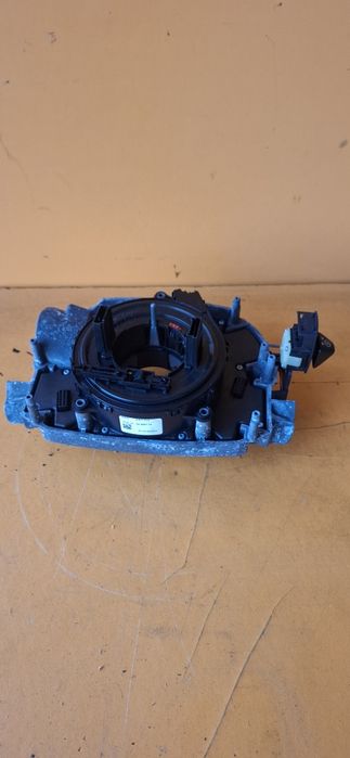 Лентов кабел airbag (Slip Ring Squib SRS) BMW OEM 61316911514 — BMW 5 E60 Sedan/Touring (E61) • 6 E63 Coupe • E64 Cabrio • 7 E65/E66 — 2003–2010