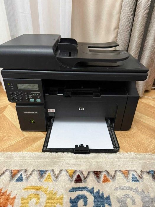 Продам МФУ HP Laser Jet