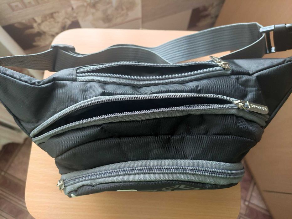 Продам сумку-ремень