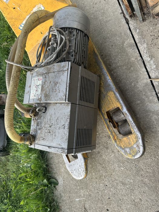 Benzi transport,presa hidralica,pompe vid,tocator, motoare cu reductor