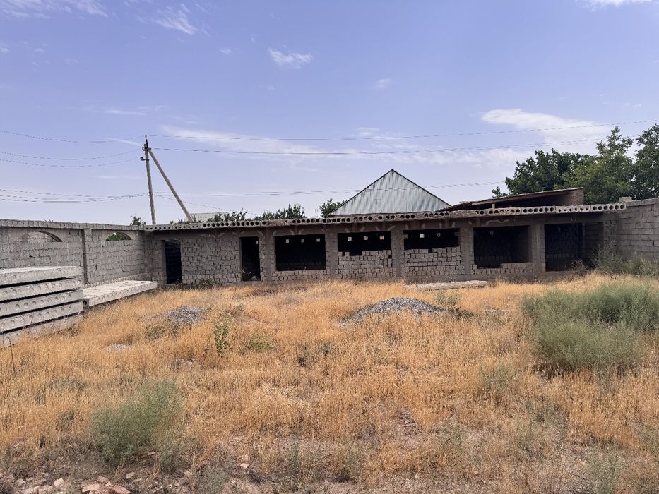 Hovli sotiladi!!! Сабзипоядан