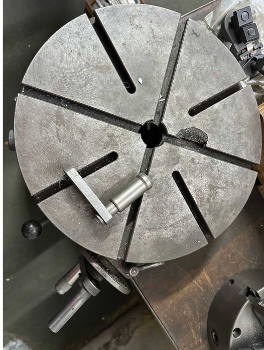 Accesorii strung și freză: universal4bacur, masă rotativă, micrometre