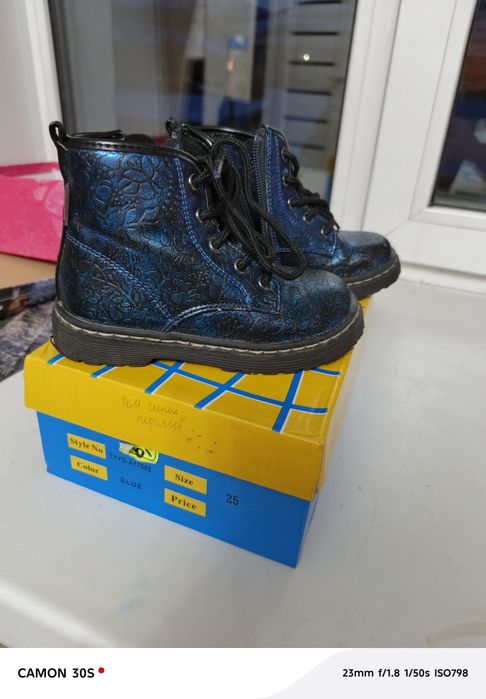 Отдам ботинки для девочек