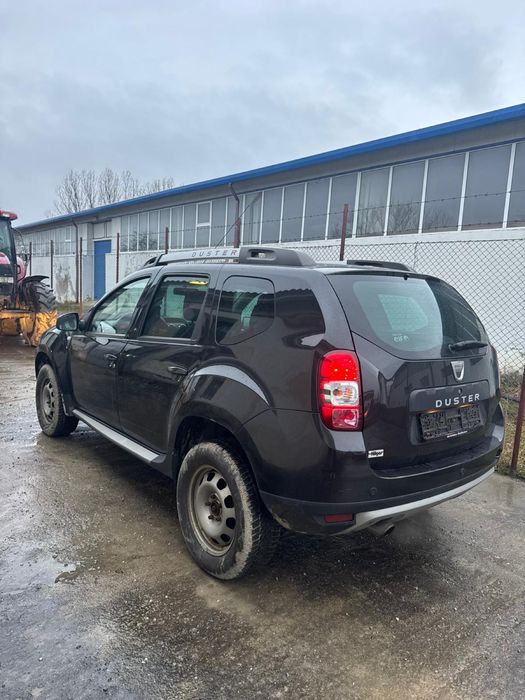 Dacia Duster 1.2 TCe 4x4 – 2015 – 125 CP – Foarte bine echipată