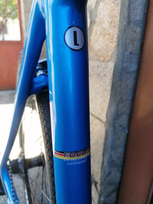 Шосеен FOCUS Carbon, 2*10 Shimano 105