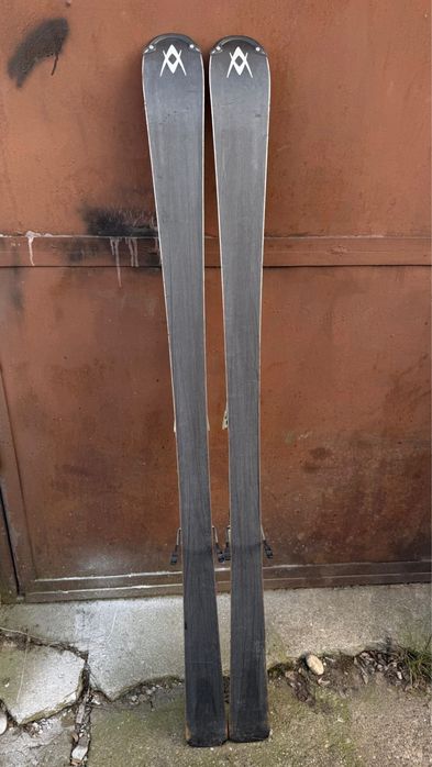 Schiuri Volkl in stare buna