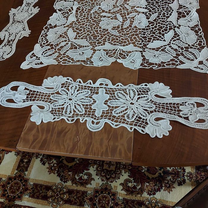 4  dantele decorative din macrame lucrate manual de calitate deosebită