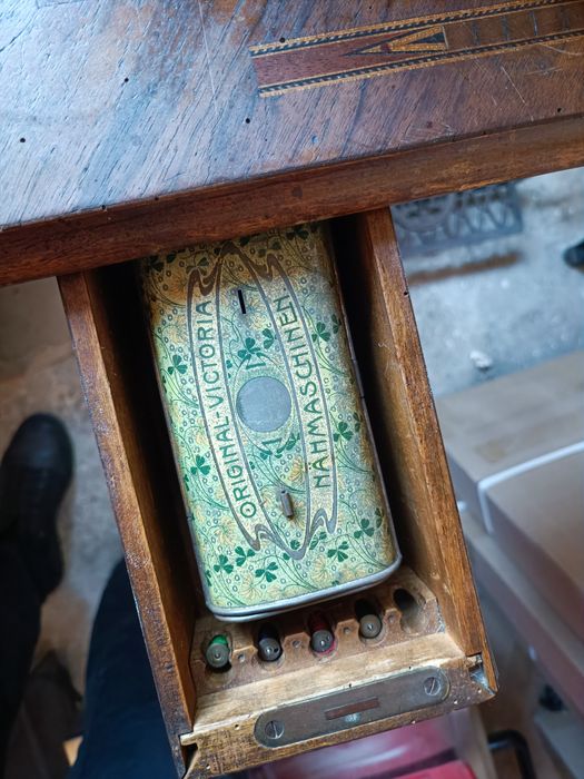 Шевна машина ретро