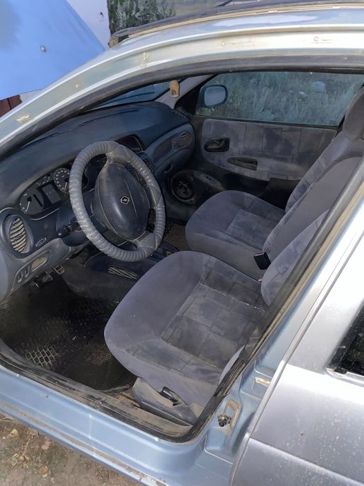 Рено меган 2000 Автомат