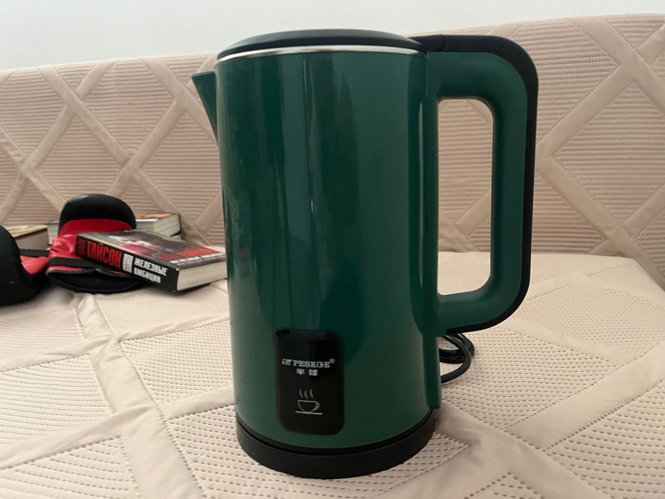 Продам электрочайник