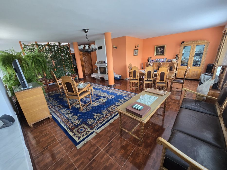 Vand casa si teren  in Oboga , Olt