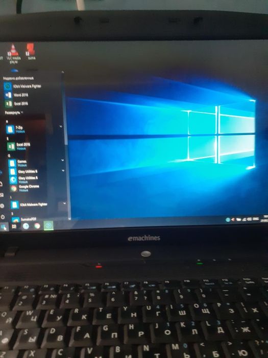 НоутбукEmachines-СуперИдеал