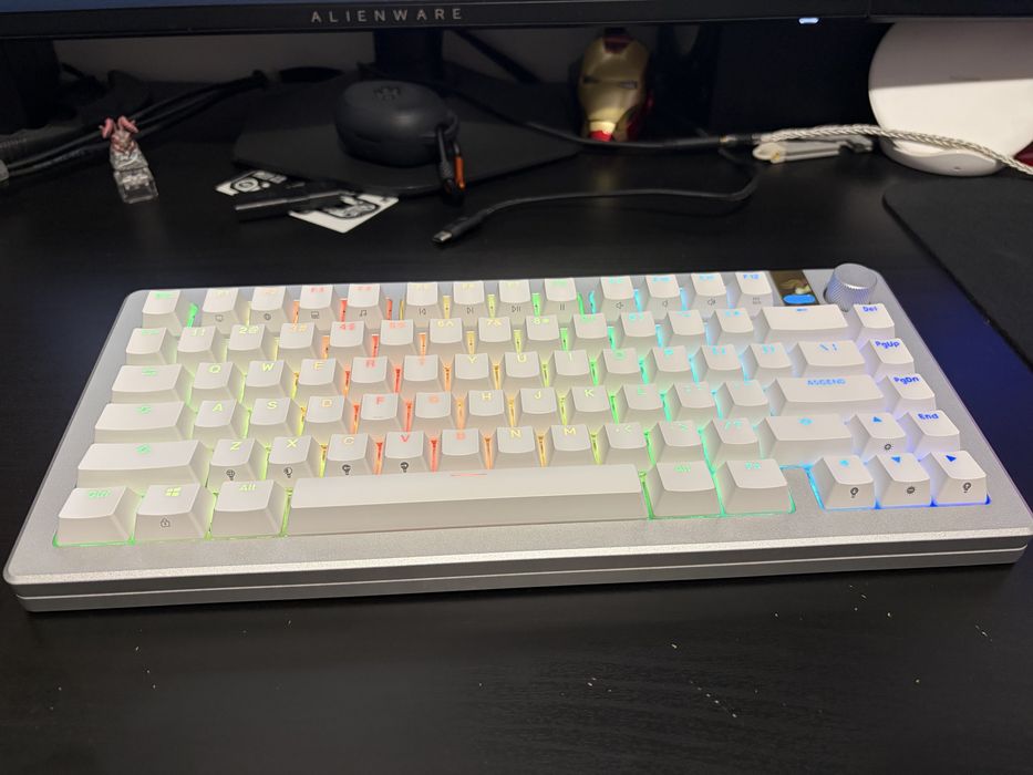 Glorious GMMK 3 PRO HE Wireless