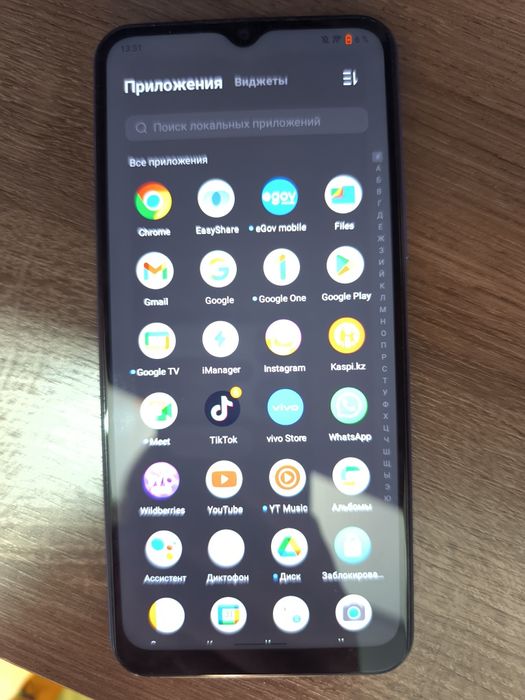 Телефон Vivo Y21