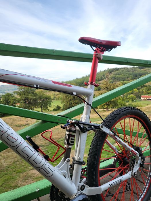 Bicicletă Focus Super Bud Pro