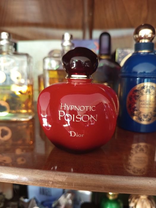 Парфюм продам...