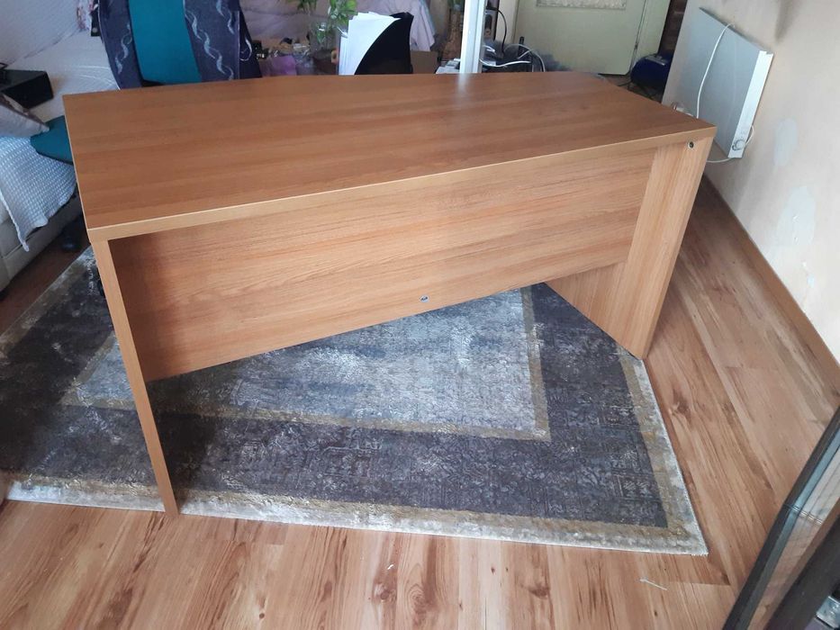 Офис бюро италианска мебел