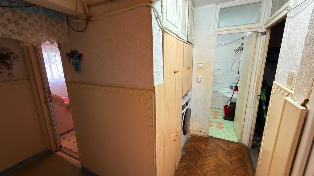 De vânzare apartament cu 3 camere micro 16 Satu Mare 0742010667