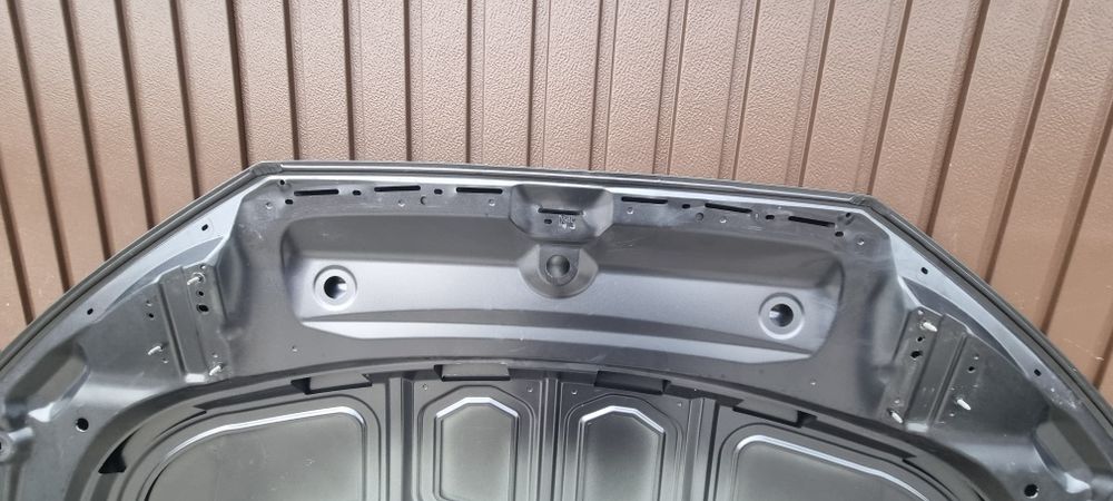 Capota motor Audi A4