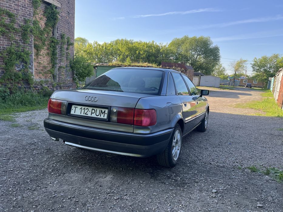 Продам Audi 80 B4.