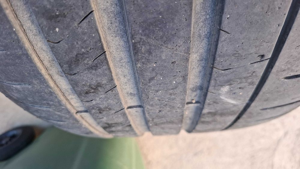 Гума 1бр 274/40/19 Pirelli