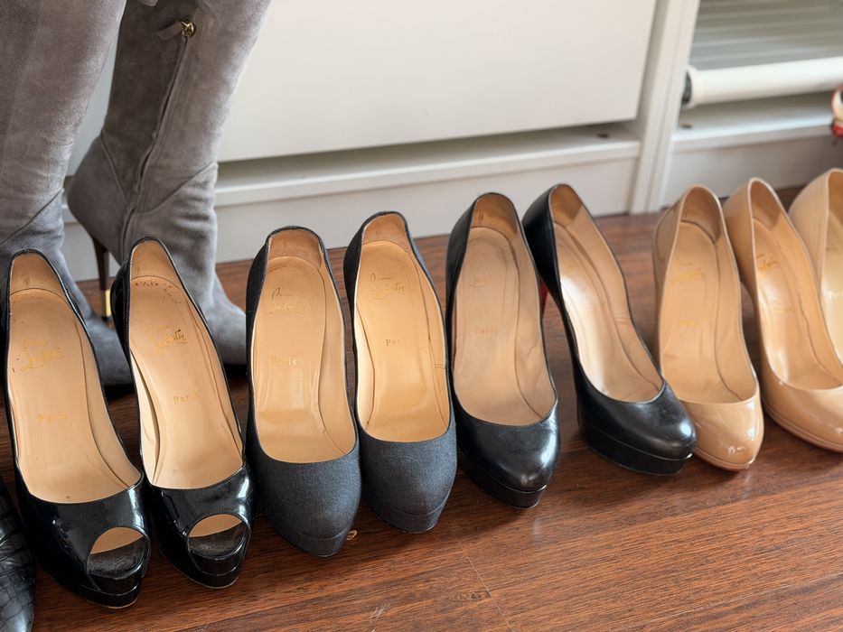 Vand colectie Chizme Pantofi  Christian Louboutin 40, 40/5, 41