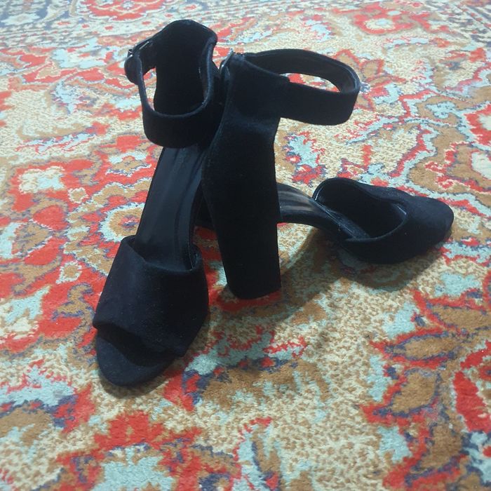 Обувь женская. Б/у