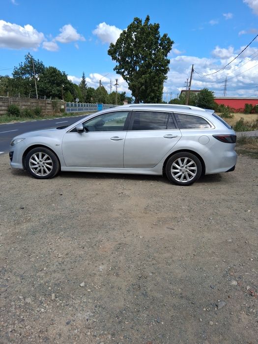 Mazda 6,benzină 2,0,automată, an 2012.